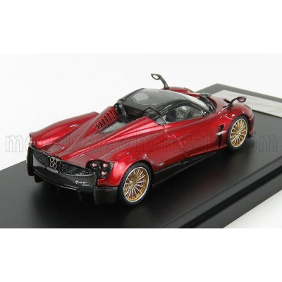 LCD MODEL PAGANI HUAYRA ROADSTER 2018 - RED MET 1/64