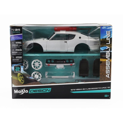 MAISTO NISSAN SKYLINE 2000 GT-R (KPGC110) COUPE 1973 - SILVER 1/24