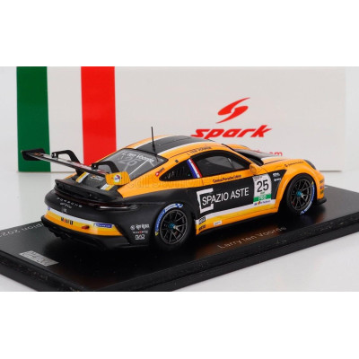 SPARK MODEL PORSCHE 911 992 GT3 CUP N 25 PORSCHE CARRERA CUP ITALY CHAMPION 2023 LARRY TEN VOORDE - ORANGE BLACK 1/43