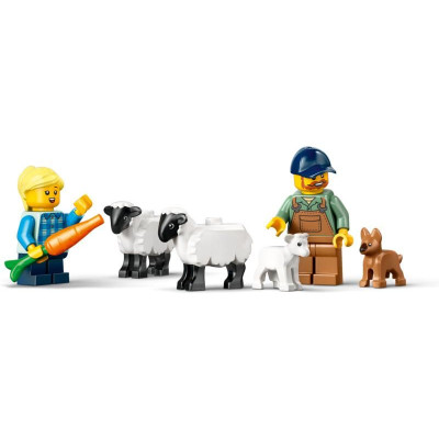 LEGO City - Červený traktor s přívěsem a ovcemi