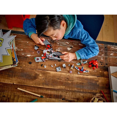 LEGO Marvel - Souboj: Kapitán Amerika vs. Red Hulk