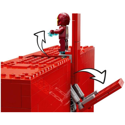 LEGO Marvel - Logo MARVEL a minifigurky