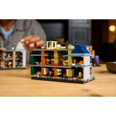 LEGO Harry Potter - Kouzelnické obchody v Příčné ulici