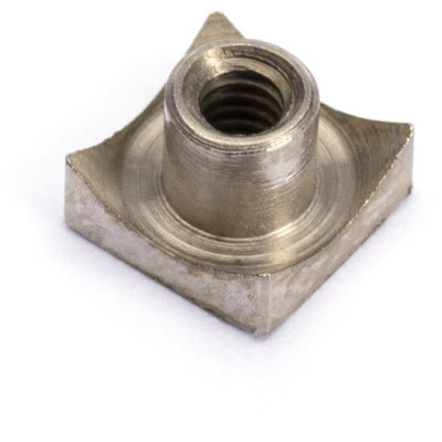 Čtyřhranná zapichovací matice M2,5, 8ks