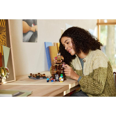 LEGO Minecraft - Bojový ring v Lesním sídle