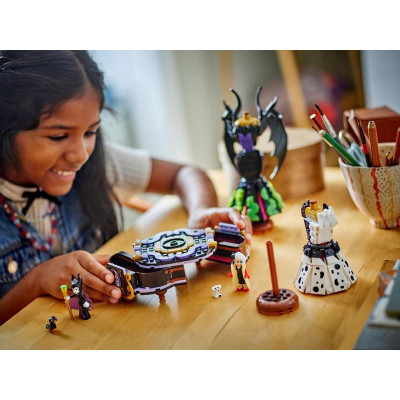 LEGO Disney - Šaty Zloby a Cruelly De Vil