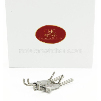 CMC PORSCHE MEGAPHONE EXHAUST SYSTEM (INTERCHANGEABLE) 904 CARRERA GTS - SILVER 1/18