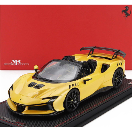 MR MODELS FERRARI SF90 XX STRADALE SPIDER 2024 - CON VETRINA - WITH SHOWCASE - GIALLO TRISTRATO - YELLOW MET BLACK 1/18