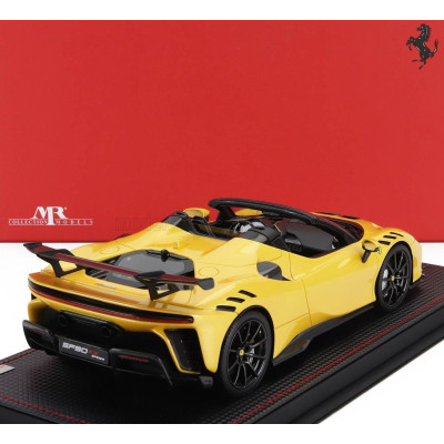MR MODELS FERRARI SF90 XX STRADALE SPIDER 2024 - CON VETRINA - WITH SHOWCASE - GIALLO TRISTRATO - YELLOW MET BLACK 1/18
