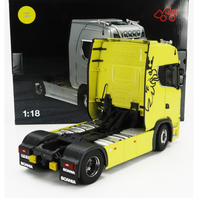 NZG SCANIA S730 V8 TRACTOR TRUCK 2-ASSI WITH VABIS LOGO 2017 - YELLOW 1/18
