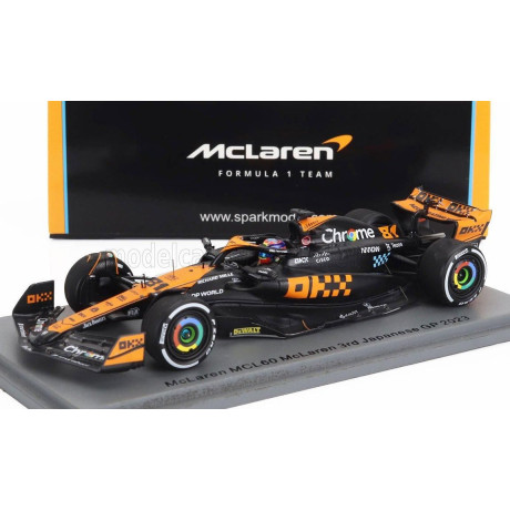SPARK MODEL McLAREN F1  MCL60 TEAM McLAREN N 81 3rd JAPAN GP 2023 OSCAR PIASTRI - ORANGE BLUE BLACK 1/43
