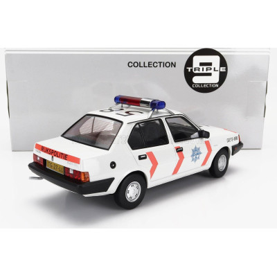 TRIPLE9 VOLVO 340 DL DUTCH POLICE RIJKSPOLITIE 1987 - WHITE ORANGE 1/18