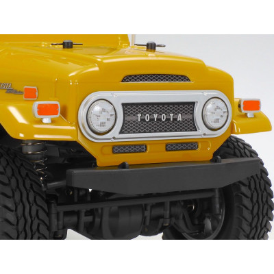 Tamiya 47490 Toyota LC 40 sárga fényezésű CC-02 1/10 készlet/építőkészlet