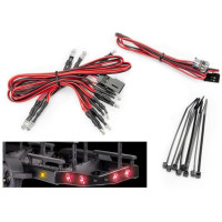 Traxxas LED hajóutánfutó világítás (#10350, #10650 modellekhez). A világítást egy 6 V-os vevőegység táplálja. A csomag tartalmaz egy LED-es kábelt, hosszabbító kábelt, 10 db feszítőszalagot és 4 db szalagtartót.