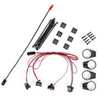 Traxxas LED háttérvilágítás / kipufogódob világítás Traxxas Funco-hoz, amely kiegészíti az RC modell lenyűgöző megjelenését. Négy fehér LED-es lámpa van rögzítve egy konzol segítségével a hangtompítókhoz. A világításhoz 3V-os TRA6588X tápegység szükséges (nem része a csomagnak).