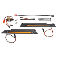 Narancssárga LED háttérvilágítás Traxxas Funco-hoz, amely kiegészíti az RC modell lenyűgöző megjelenését. A Nerf oldalsó küszöblécekbe integrált színes LED-világítás stílusosan megvilágítja a modell alatti utat. A csomag tartalmaz egy 3V-os tápegységet és szerelési tartozékokat.