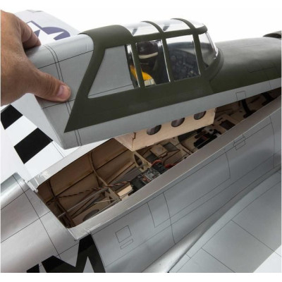 Hangar 9 P-47D Thunderbolt 1.7m 20cc ARF