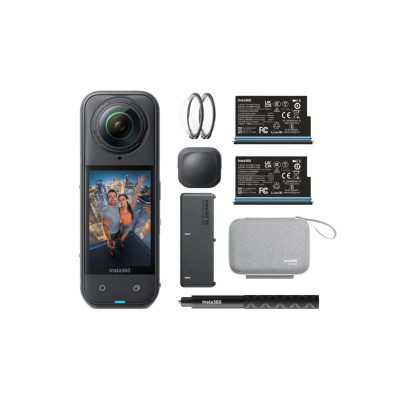 Insta360 X5 Essentials Bundle