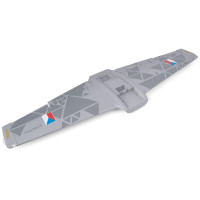 Gyakorlatilag elkészült félmodell egy cseh sugárhajtású kiképző és könnyű harci repülőgépről, 1088 mm szárnyfesztávolsággal, szinte elpusztíthatatlan, szénerősítésű extrudált poliolefin habból (EPO). 80 mm-es ventilátorral, C3552-2000 AC motorral, R-100SB Plus vezérlővel és 8 fém fogaskerekes mikro szervóval felszerelve. Irányított csűrők, fékszárnyak, oldalkormány, magassági kormány, behúzható futómű, kormányozható orrláb és motorfordulatszám; funkcionális LED-es lámpák. 6S LiPo akkumulátorokhoz 3700–5000 mAh (min. 40 °C, lehetőleg 60 °C).