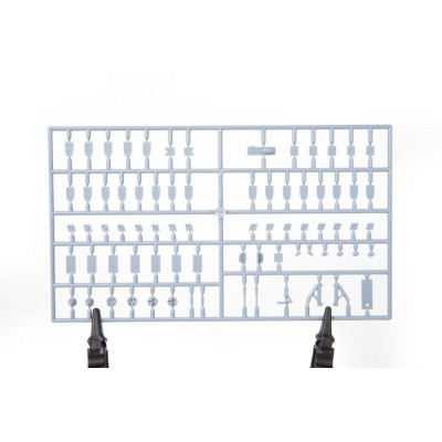 EDUARD L-410UVP TURBOLET EDUARD-LIMITED 1:72