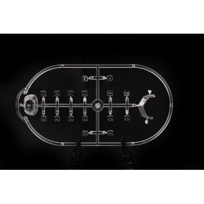 EDUARD L-410UVP TURBOLET EDUARD-LIMITED 1:72