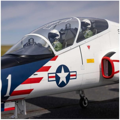 Hangar 9 Hawk/T-45 140-160N ARF + zatahovací podvozek