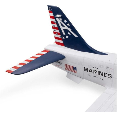 Hangar 9 Hawk/T-45 140-160N ARF + zatahovací podvozek