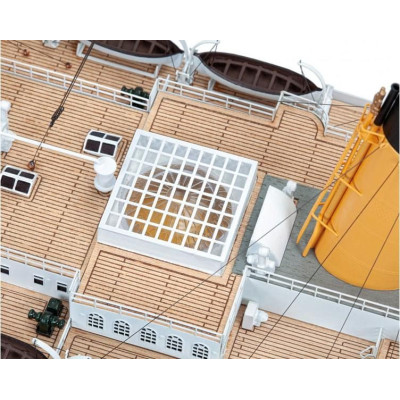 AMATI R.M.S. Titanic 1:250 kit (verze 2025)