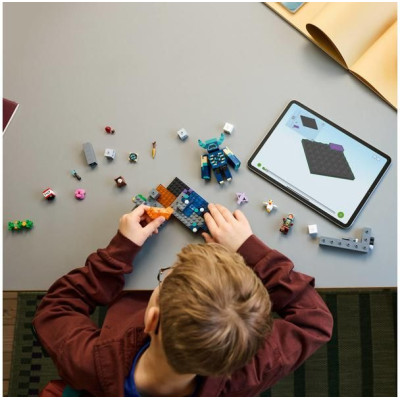 LEGO Minecraft - Setkání se Strážcem