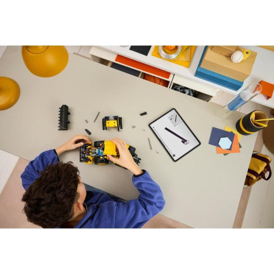 LEGO Technic - Kolový nakladač Volvo L120 Electric