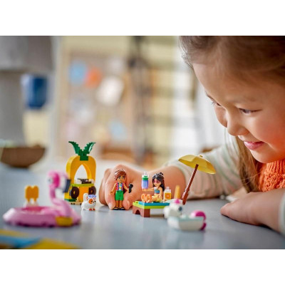 LEGO Friends - Zábava u bazénu s jednorožcem a plameňákem