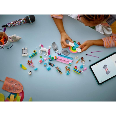 LEGO Friends - Kostýmová párty s jednorožcem a vílou