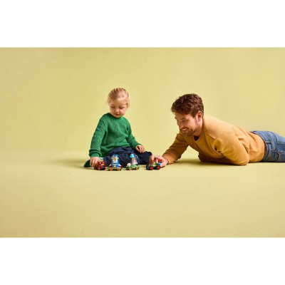 LEGO Disney - Slavnostní vláček a Autíčko z Příběhu hraček