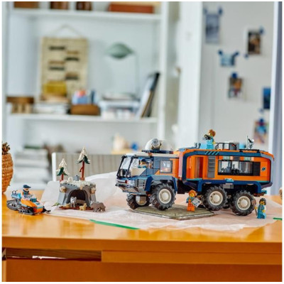LEGO City - Nákladní auto s laboratoří pro průzkumníky Arktidy