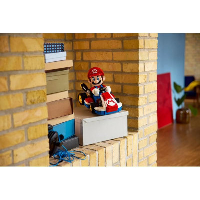 LEGO Super Mario - Mario Kart™: Mario a Standard Kart