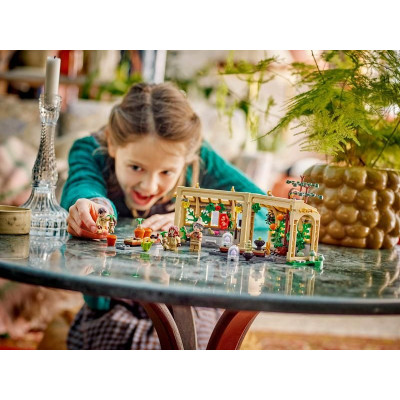 LEGO Harry Potter - Bradavický hrad: Hodina bylinkářství