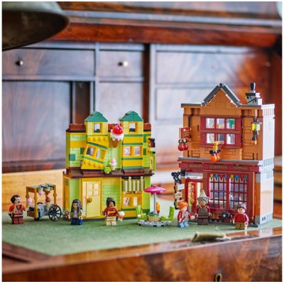 LEGO Harry Potter - Prvotřídní potřeby pro famfrpál a zmrzlinářství