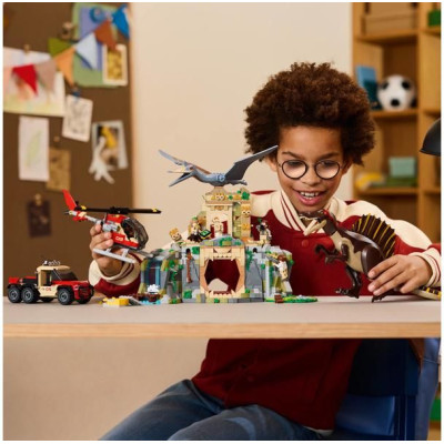 LEGO Jurassic World - Letecká mise se spinosaurem a quetzalcoatlem