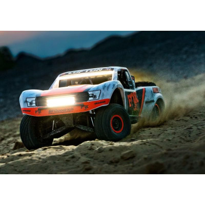 Traxxas Unlimited Desert Racer 1:8 RTR Fox