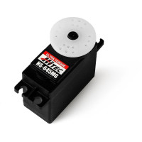 Standard 55g szervo fém fogaskerekekkel, megnövelt tolóerővel nagyobb modellekhez, 1:8-as autókhoz. 2xBB, tolóerő 7,7 kg/cm, sebesség 0,24 s/60 s 4,8 V-nál. Tolóerő 9,6 kg/cm, sebesség 0,2 s/60 s 6,0 V-nál. Nagy kiszerelés papírdoboz nélkül, műanyag zacskóban.
