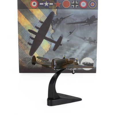 EDICOLA LOCKHEED HUDSON MILITARY AIRPLANE 1965 - CAMOUFLAGE 1/144