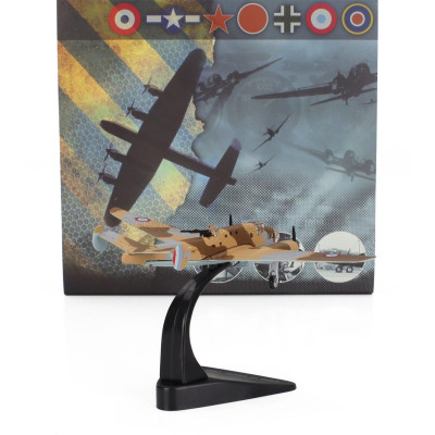 EDICOLA LIORE ET OLIVIER LeO 45 AIRPLANE MILITARY 1945 - CAMOUFLAGE 1/144