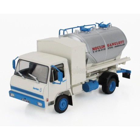 EDICOLA BERLIET 20K TANKER TRUCK TRASPORTO LATTE MOULIN GANGLOFF 2-ASSI 1969 - WHITE BLUE SILVER 1/43