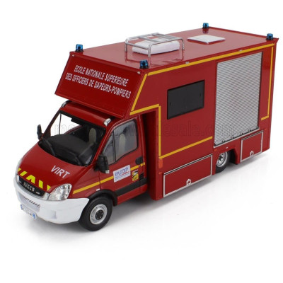 EDICOLA IVECO FIAT DAILY VAN VEHICULE D'INTERVENTION RISQUES TECHNOLOGIQUES FIRE ENGINE 2014 - RED WHITE SILVER 1/43