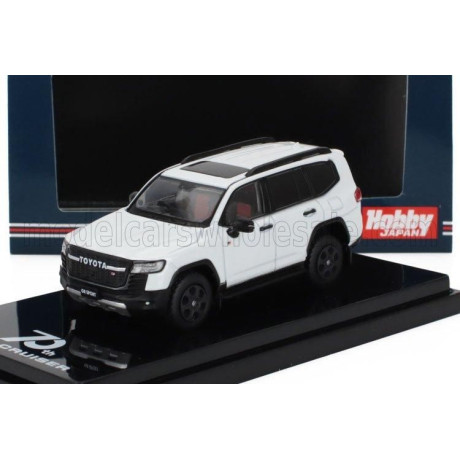 IGNITION MODEL TOYOTA LAND CRUISER (JA300W) GR SPORT 2023 - BLACK RED INTERIOR - WHITE PEARL MET 1/64