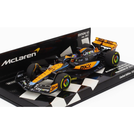 MINICHAMPS McLAREN F1  MCL60 TEAM McLAREN N 81 HUNGARIAN GP 2023 OSCAR PIASTRI - WHITE ORANGE BLACK 1/43