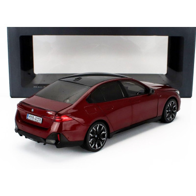 MINICHAMPS BMW 5-SERIES i5 M50 (G60) 2023 - ROSSO FUOCO - RED MET 1/18