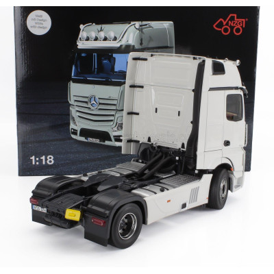 NZG MERCEDES BENZ ACTROS L 1863 GIGASPACE 4x2 TRACTOR TRUCK 2-ASSI 2023 - WHITE 1/18