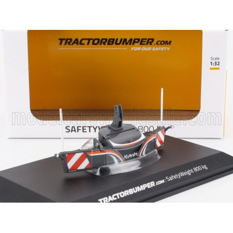 UNIVERSAL HOBBIES ACCESSORIES TRACTOR BUMPER KUBOTA - SAFETY WEIGHT 800kg. - BLACK 1/32