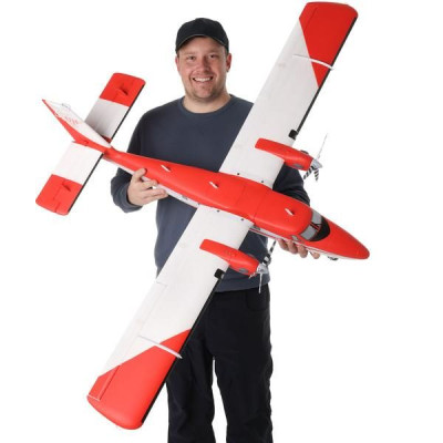 E-flite DHC-6 Twin Otter 1.4m PNP, plováky